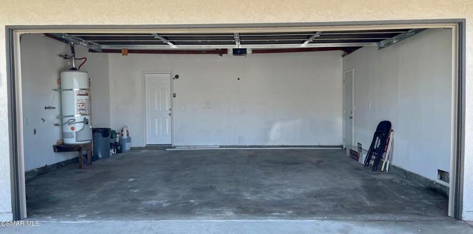 Oversize Garage