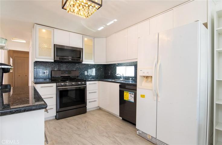 11250 Playa Street Unit 79, Culver City, California 90230