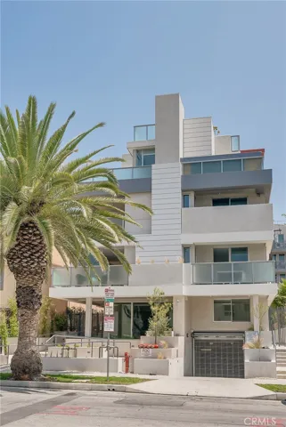 1148 N Detroit Street Unit 1B, North Hollywood, California 90046