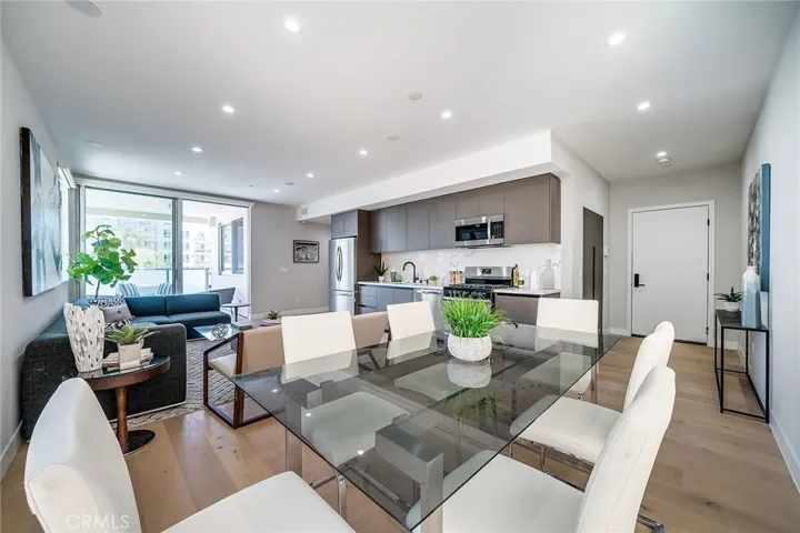 1148 N Detroit Street Unit 1B, North Hollywood, California 90046