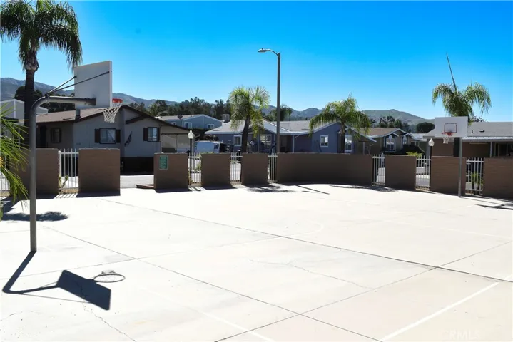 2140 Mentone Boulevard Unit 81, Mentone, California 92359