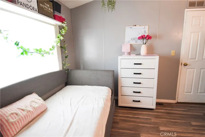 2140 Mentone Boulevard Unit 81, Mentone, California 92359