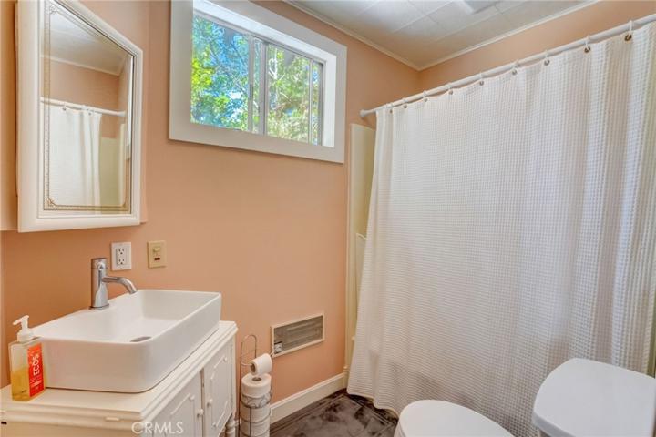 upstairs bathroom