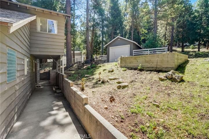 21969 Crest Forest Drive, Cedarpines Park, California 92322