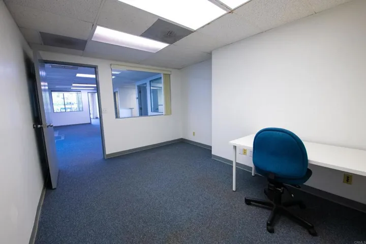 8949 Complex Drive Unit B, San Diego, California 92123