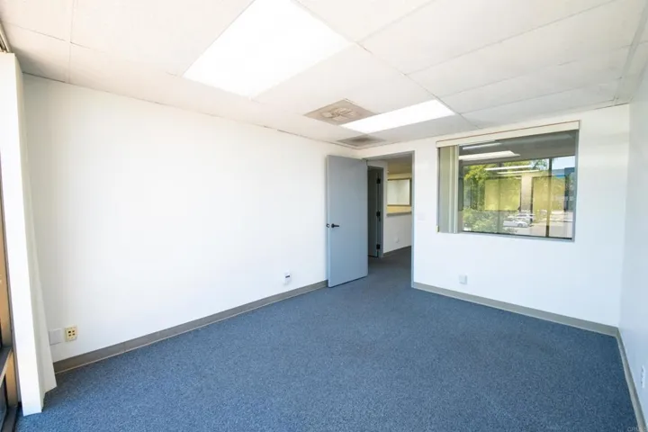 8949 Complex Drive Unit B, San Diego, California 92123