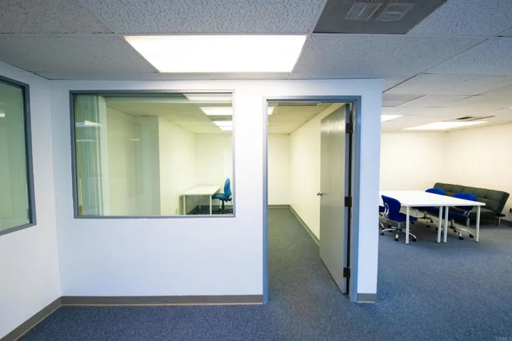 8949 Complex Drive Unit B, San Diego, California 92123