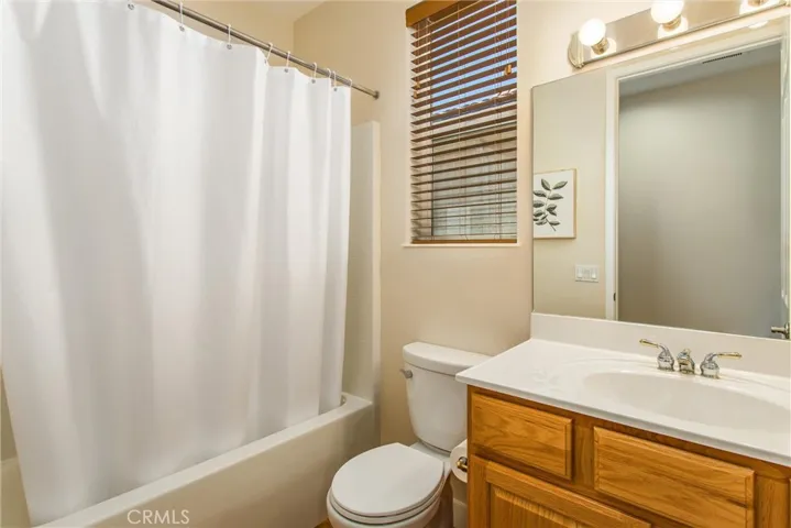 921 Southwind Court, Beaumont, California 92223