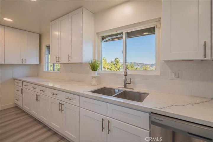 14904 Edgeridge Drive, Hacienda Heights, California 91745