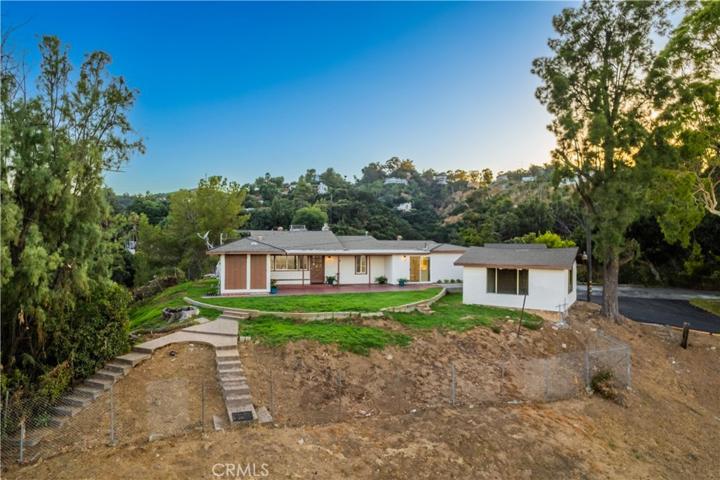 14904 Edgeridge Drive, Hacienda Heights, California 91745
