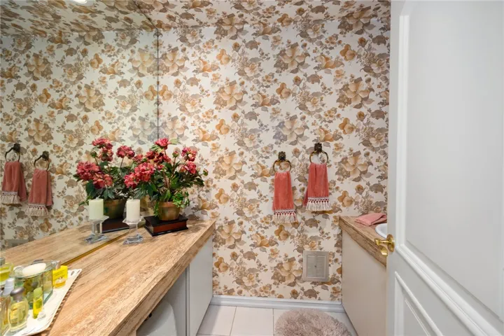 2114 S 8th Avenue, Arcadia, California 91006