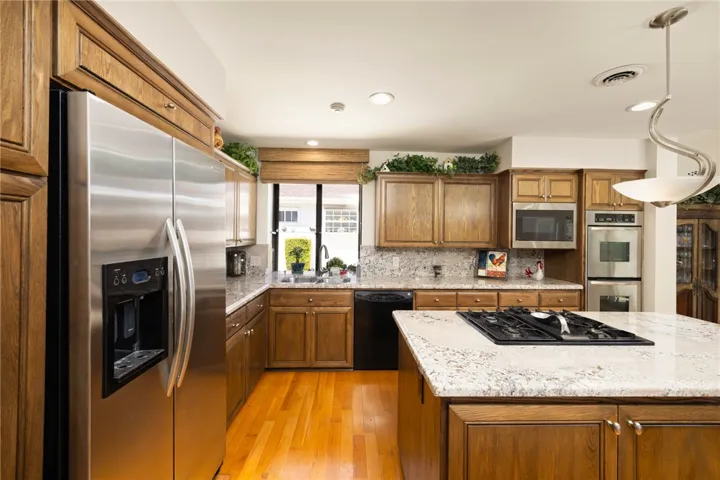 2114 S 8th Avenue, Arcadia, California 91006