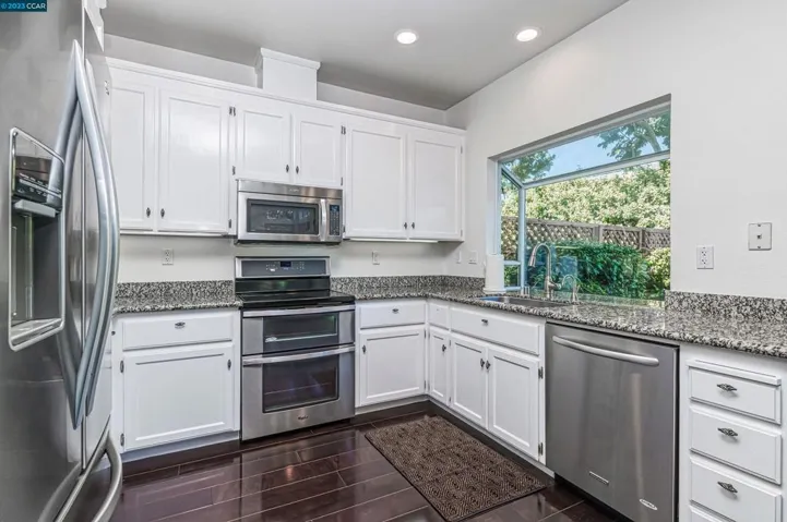 212 Country Meadows Ln, Danville, California 94506