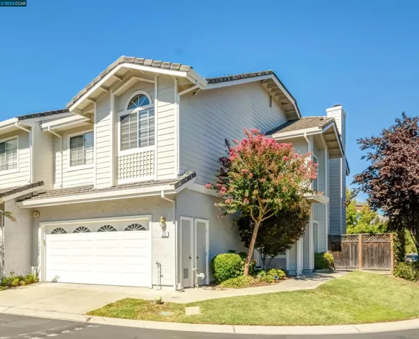 212 Country Meadows Ln