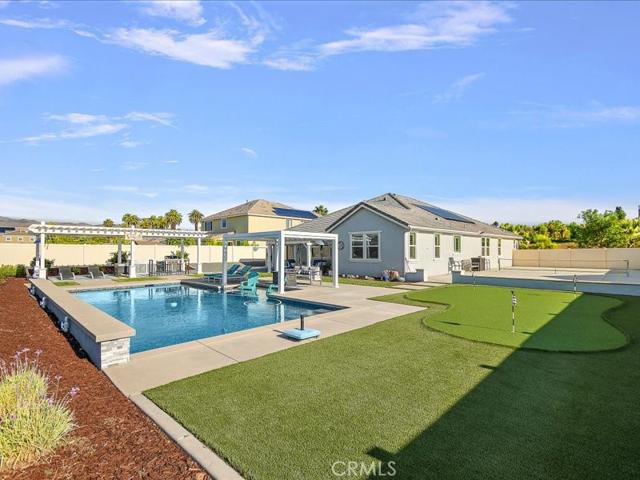 Fabulous backyard