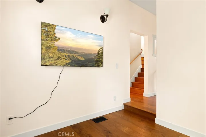 1406 Lovers Lane, Lake Arrowhead, California 92352
