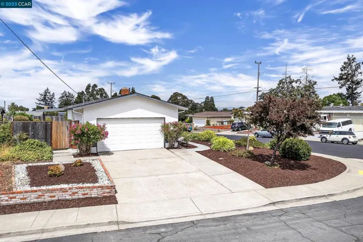 2672 Henry Ave, Pinole, California 94564