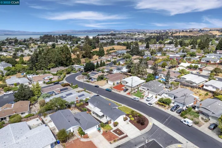 2672 Henry Ave, Pinole, California 94564