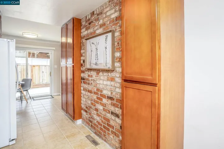 2672 Henry Ave, Pinole, California 94564