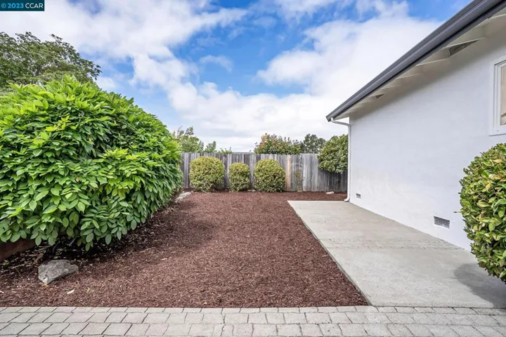 2672 Henry Ave, Pinole, California 94564