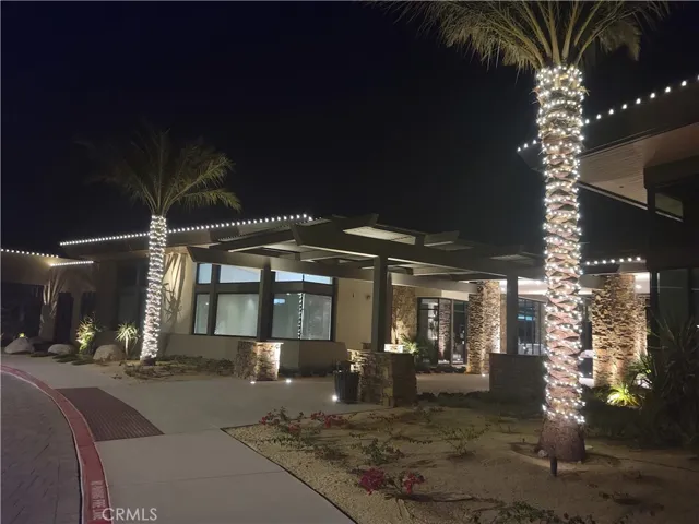 82 Burgundy, Rancho Mirage, California 92270