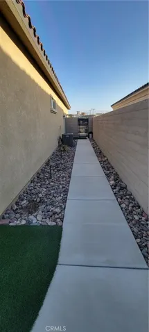 82 Burgundy, Rancho Mirage, California 92270