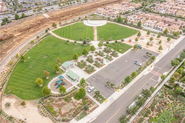 30393 Town Square Drive, Menifee, California 92584