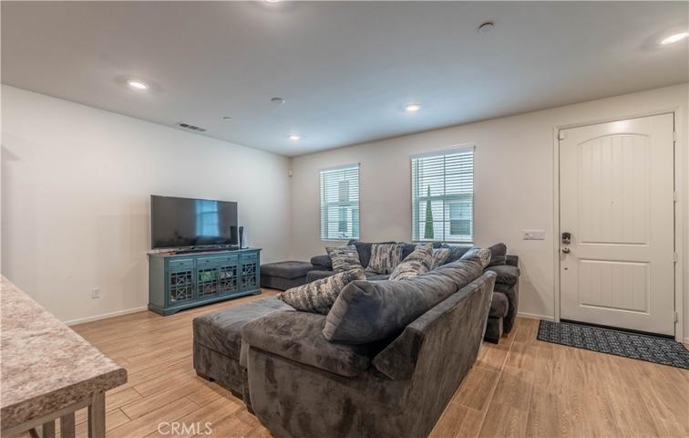 30393 Town Square Drive, Menifee, California 92584