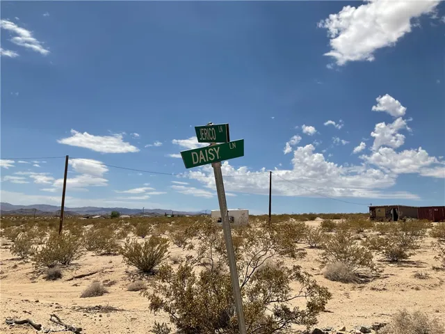 66959 Daisy Lane, Joshua Tree, California 92252