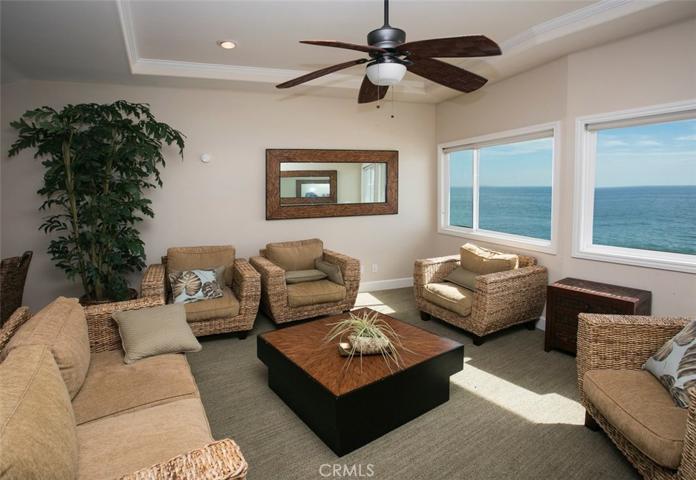 THE LOFT - COMMUNITY ROOM ON SEAWALL