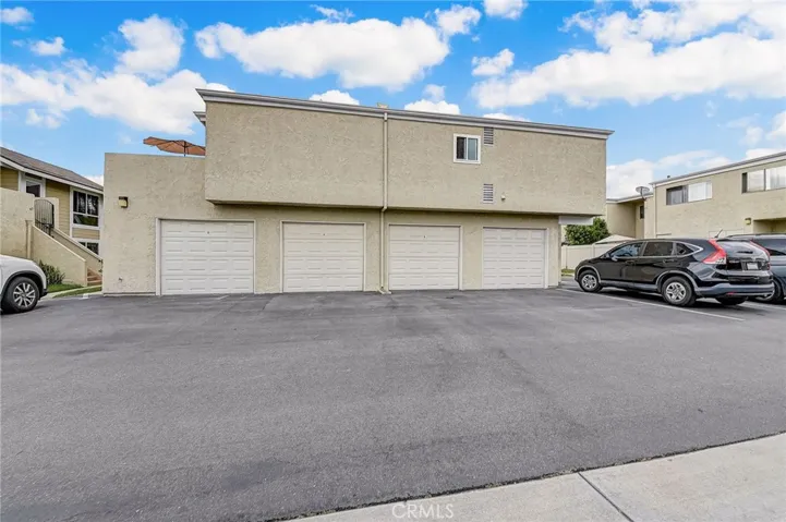 57 Golden Glen Street Unit 4, Irvine, California 92604