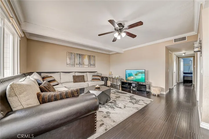 57 Golden Glen Street Unit 4, Irvine, California 92604