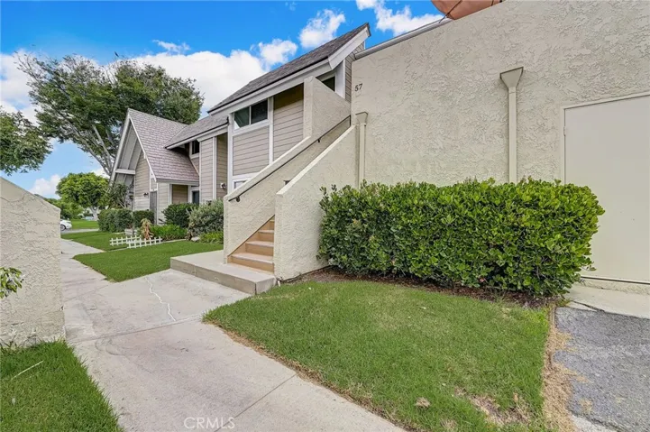 57 Golden Glen Street Unit 4, Irvine, California 92604