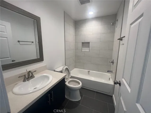 10114 S Broadway, Los Angeles, California 90003