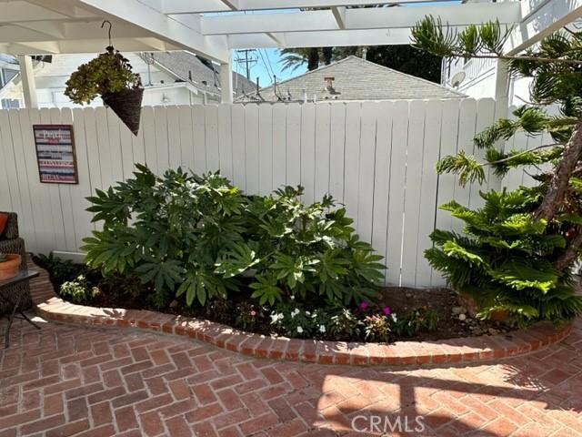 Garden area in back patio