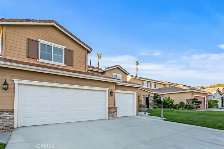 26119 Salinger Lane, Stevenson Ranch, California 91381