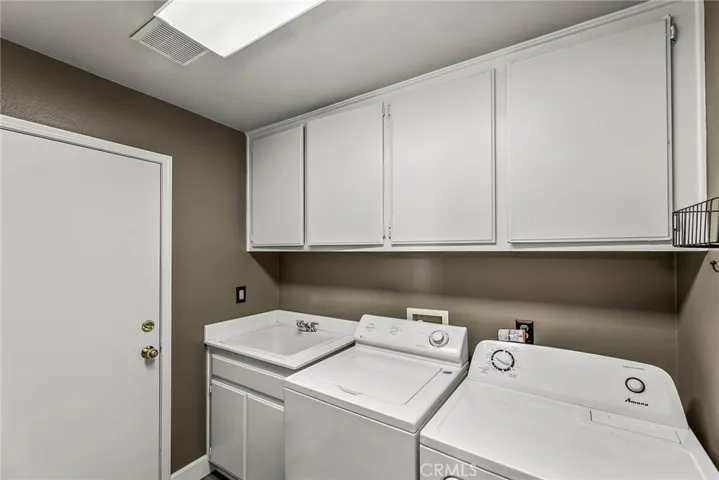 26119 Salinger Lane, Stevenson Ranch, California 91381