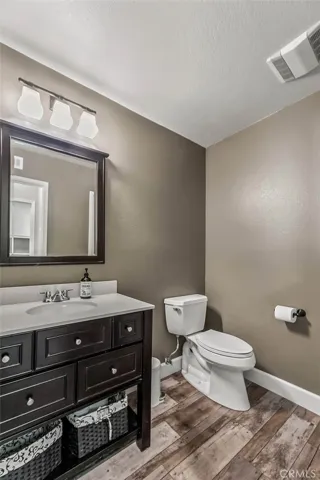 26119 Salinger Lane, Stevenson Ranch, California 91381