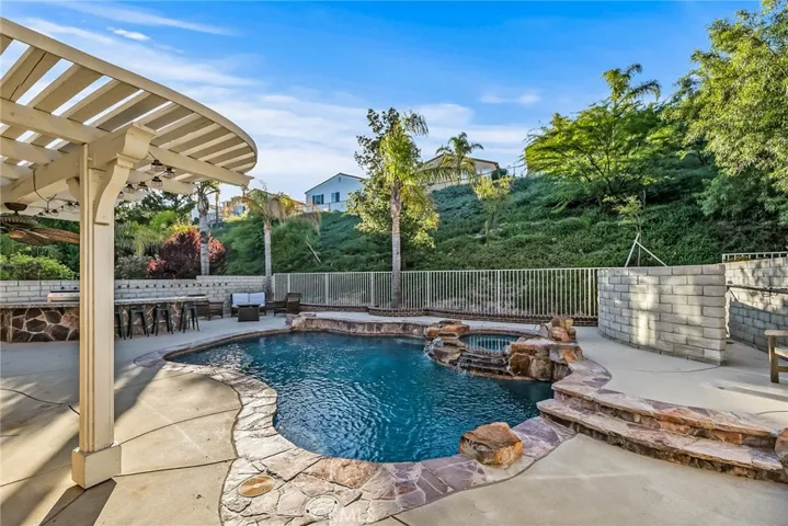 26119 Salinger Lane, Stevenson Ranch, California 91381