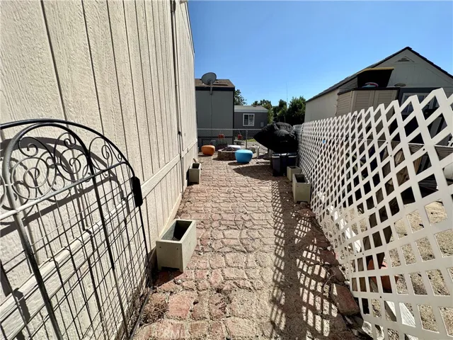 853 N Main Street Unit 53, Corona, California 92878