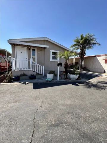 853 N Main Street Unit 53, Corona, California 92878