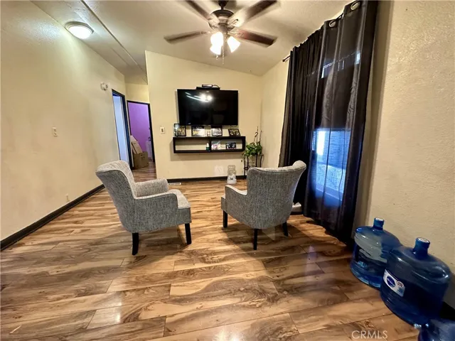 853 N Main Street Unit 53, Corona, California 92878