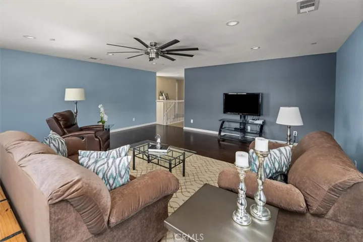 16855 Royal Pines Lane, Canyon Country, California 91387