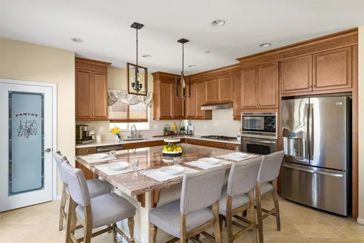 16855 Royal Pines Lane, Canyon Country, California 91387