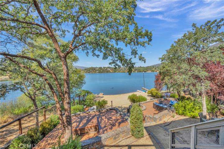 19191 North Shore Court, Hidden Valley Lake, California 95467