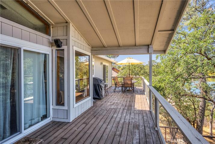 19191 North Shore Court, Hidden Valley Lake, California 95467
