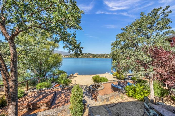 19191 North Shore Court, Hidden Valley Lake, California 95467
