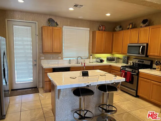 47485 Harbour Lights Lane, Indio, California 92201