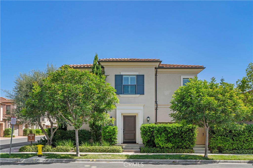 260 Crescent Moon, Irvine, California 92602 home-pic-0