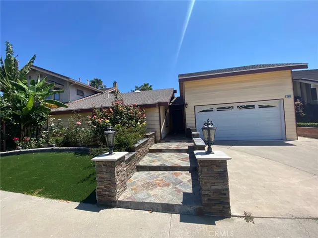 13822 Solitaire Way, Irvine, California 92620